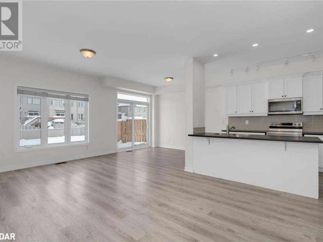 19 Churchlea Mews, Orillia
