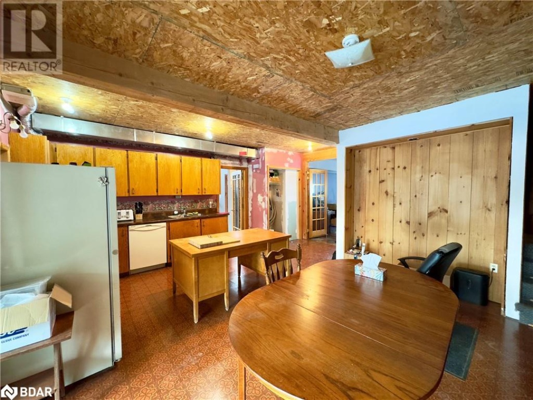 1894 Henrys Landing, Coldwater
