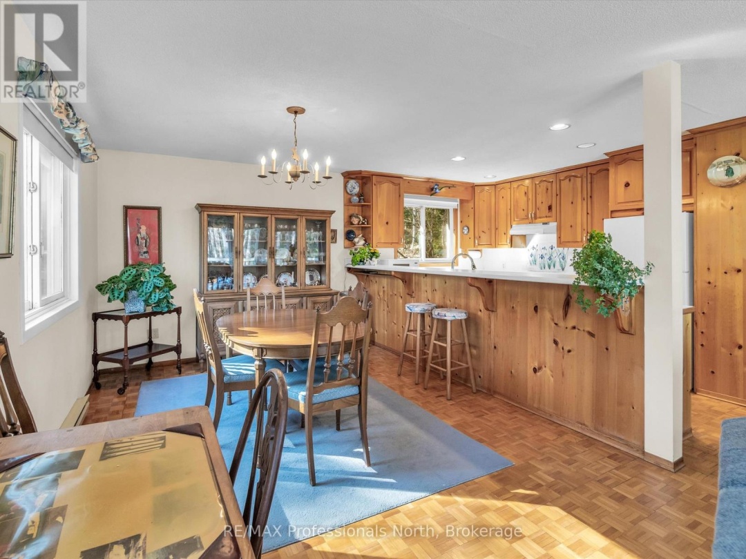 1273 Williamsport Road, Big East Lake