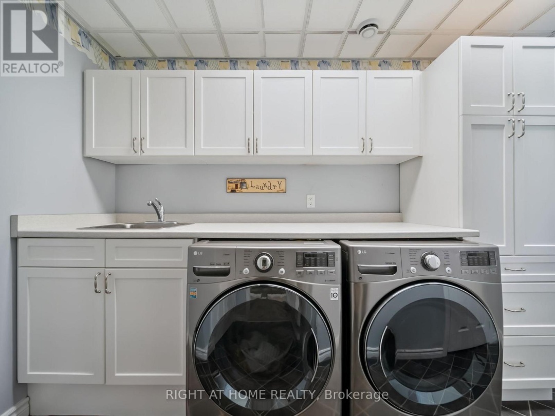 401 GRENVILLE AVENUE, 