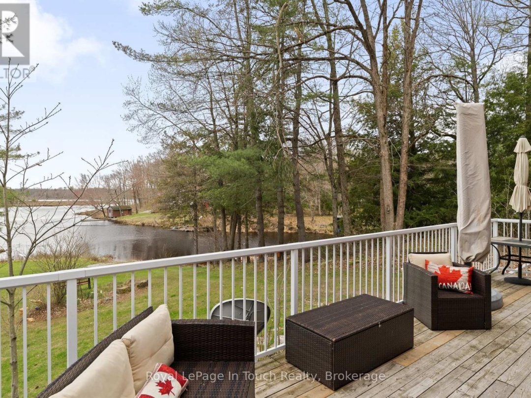 1472 Otter Point Road, Gloucester Pool