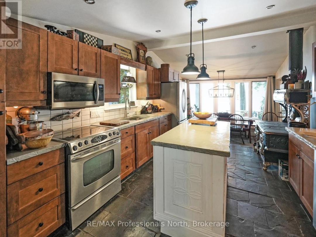 61 FR 327A ROAD, 