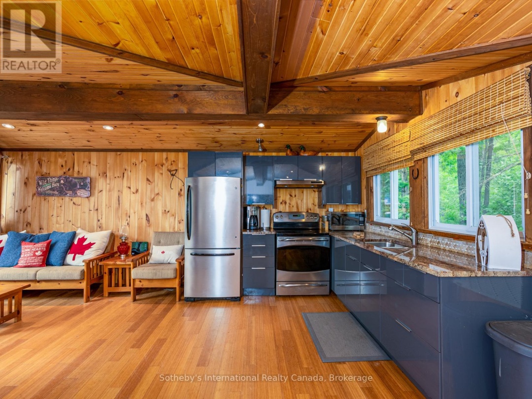 1040 KAHSHE LAKE, 