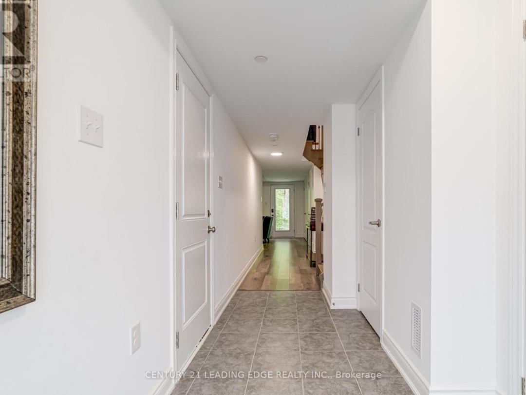 105 MARINA VILLAGE DRIVE, 