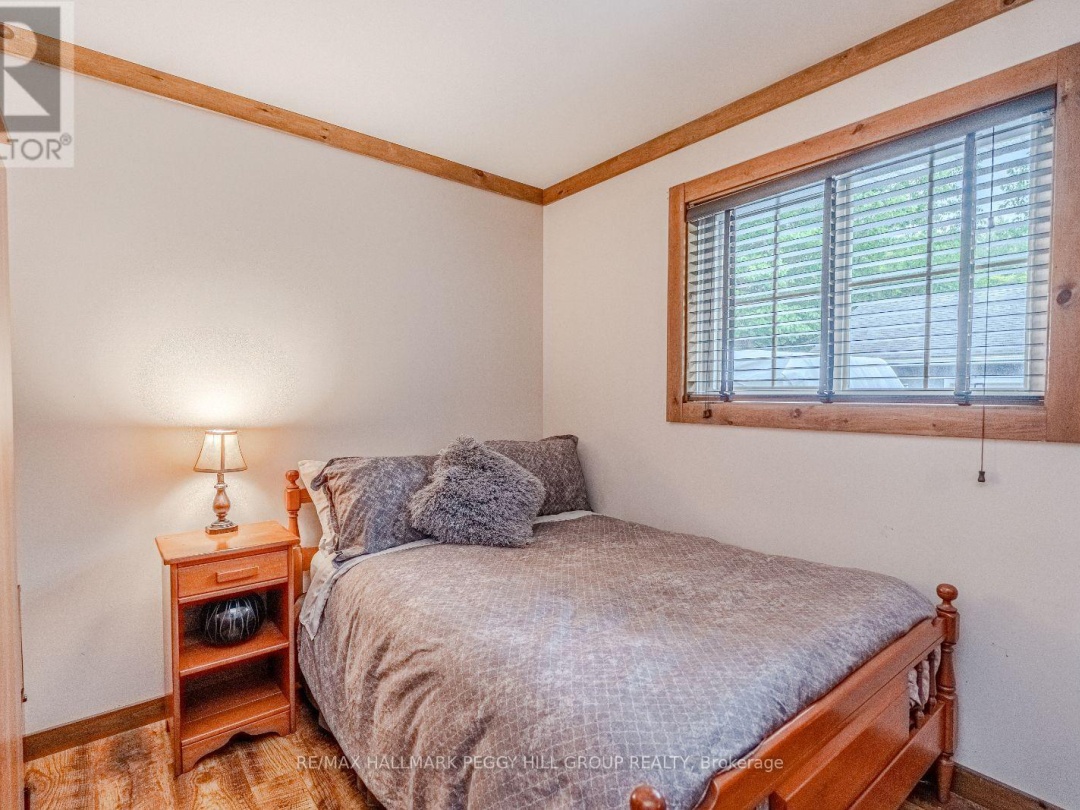 1008 COVE ROAD, 