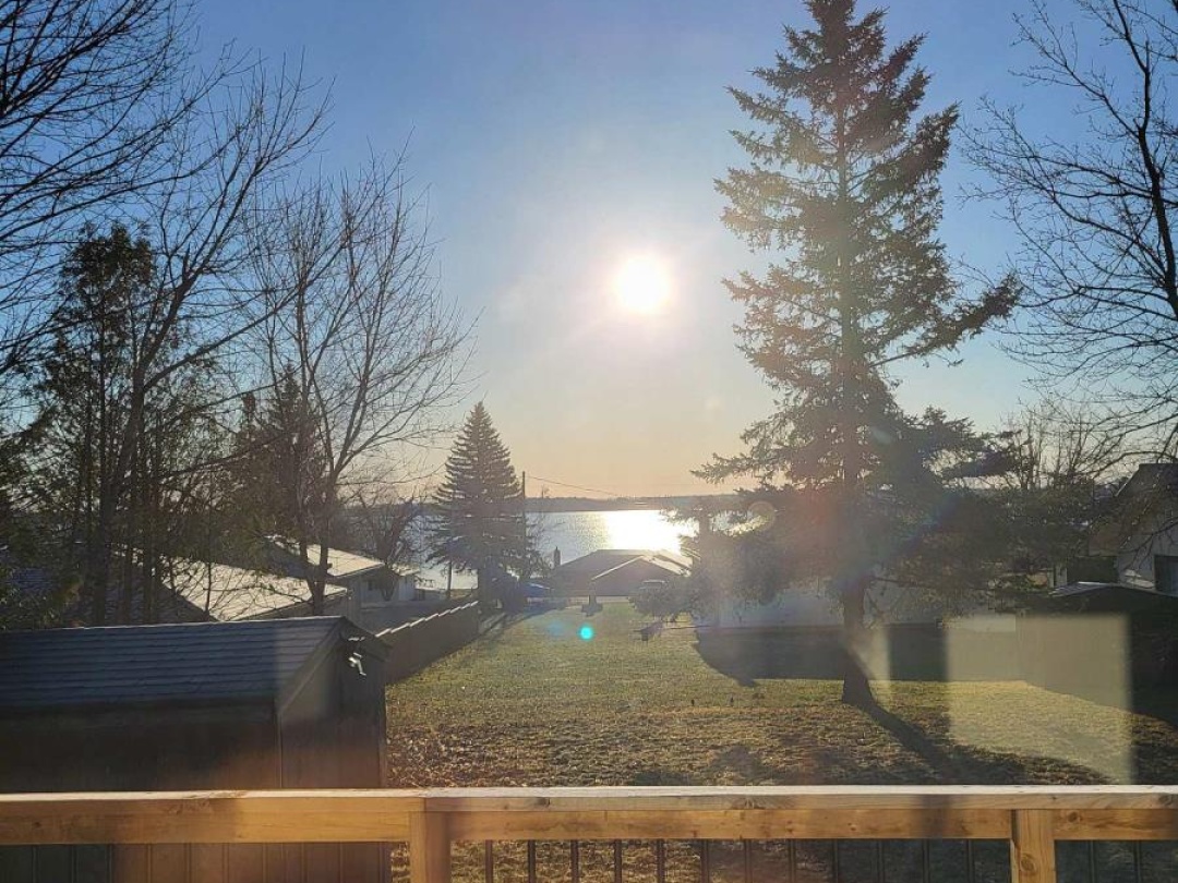 248 Crosby Drive, Pigeon Lake
