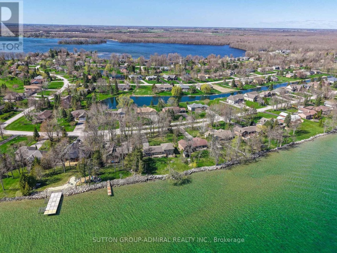 182 Bayshore Drive, Barnstable Bay