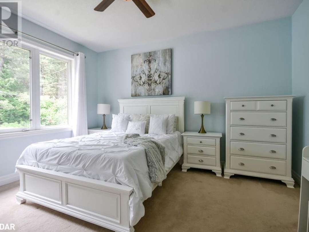 7 WINDSONG Crescent, 