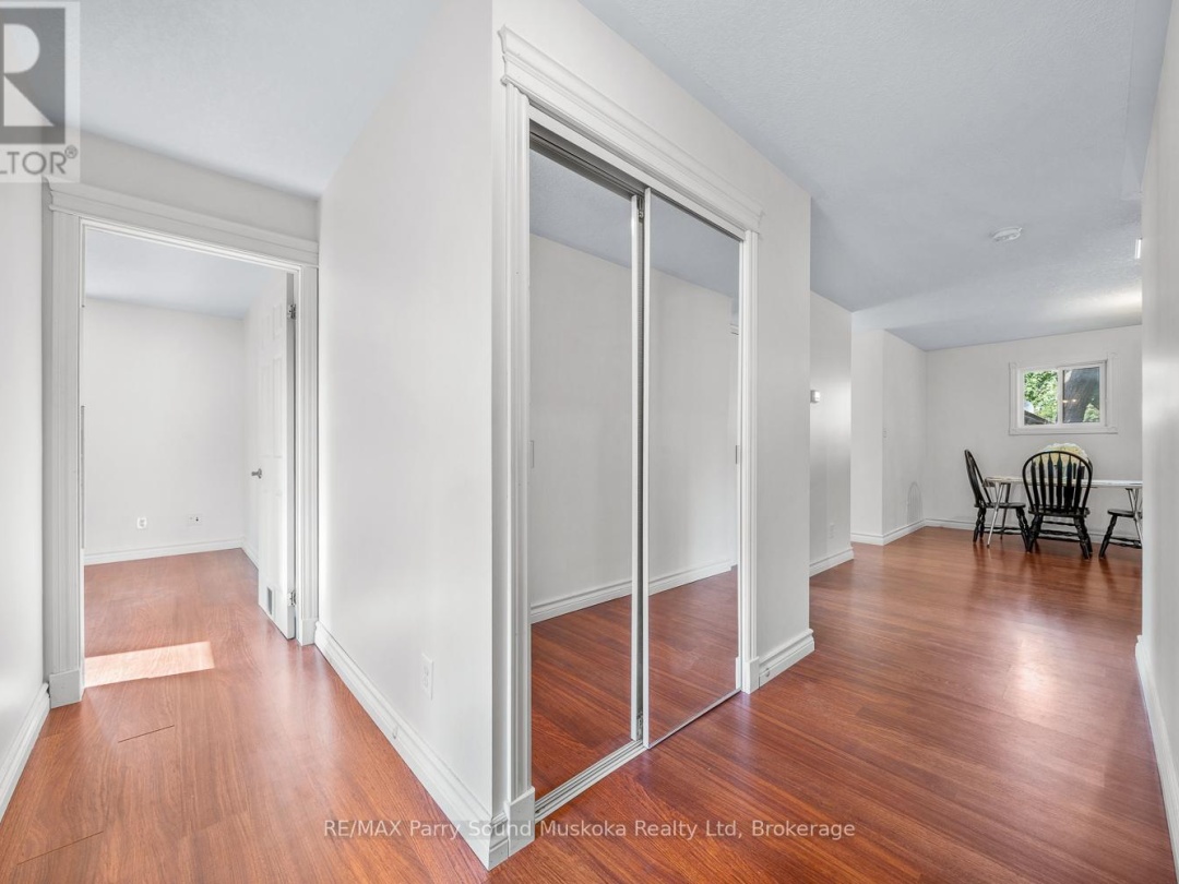 6 KITCHENER AVENUE, 