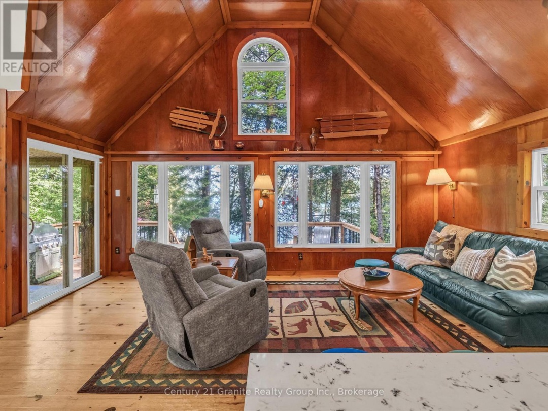 1120 S Clear Lake Road, Clear Lake