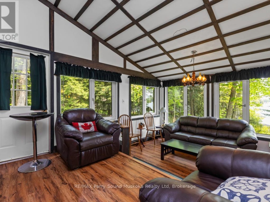 49 Bayshore Drive, Clear Lake