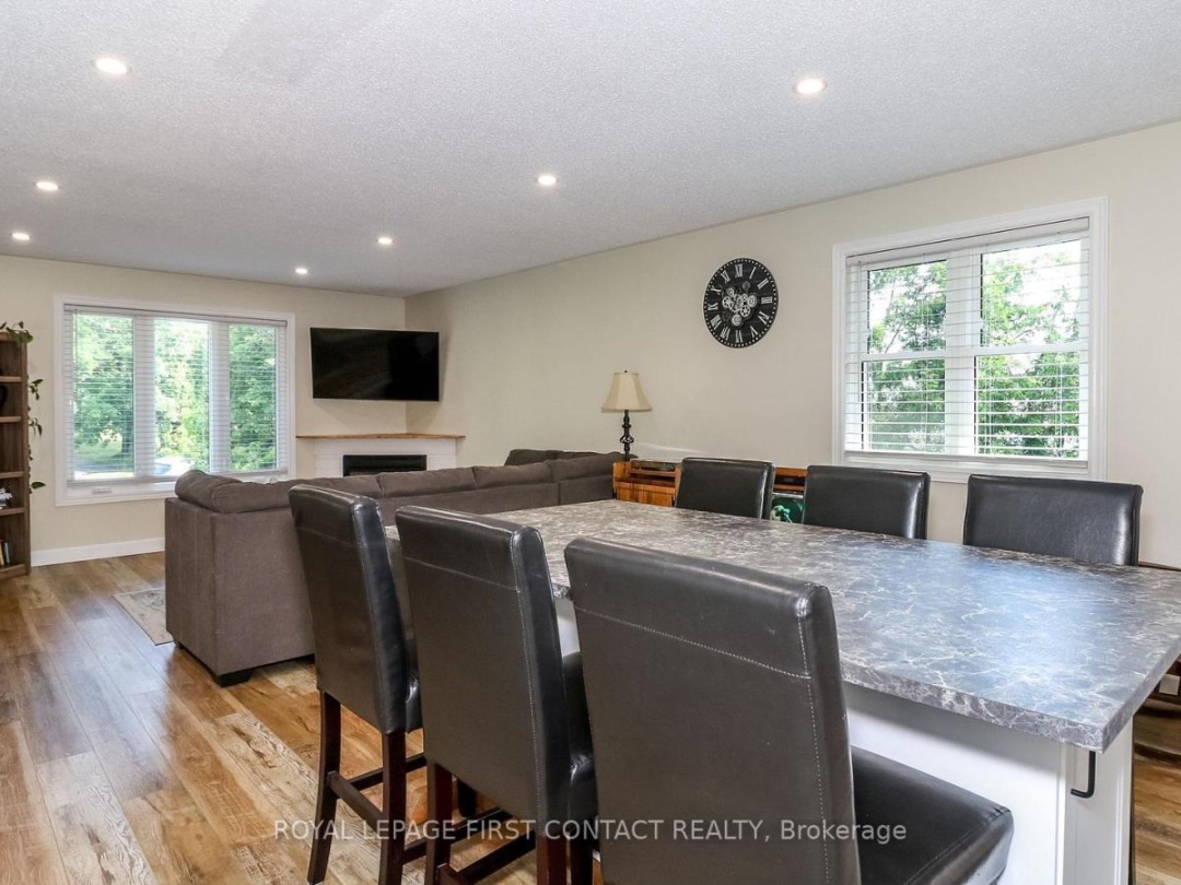 1 MARIPOSA DRIVE, 