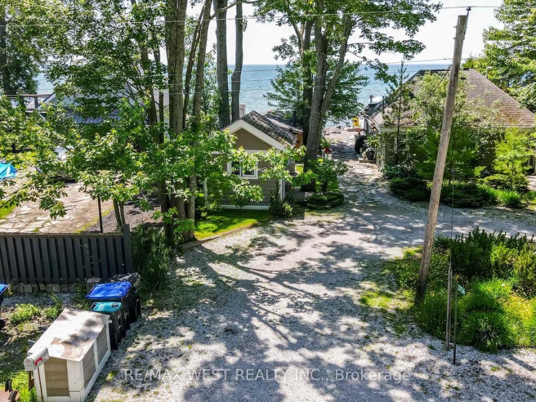 3756 GLENREST DRIVE, 