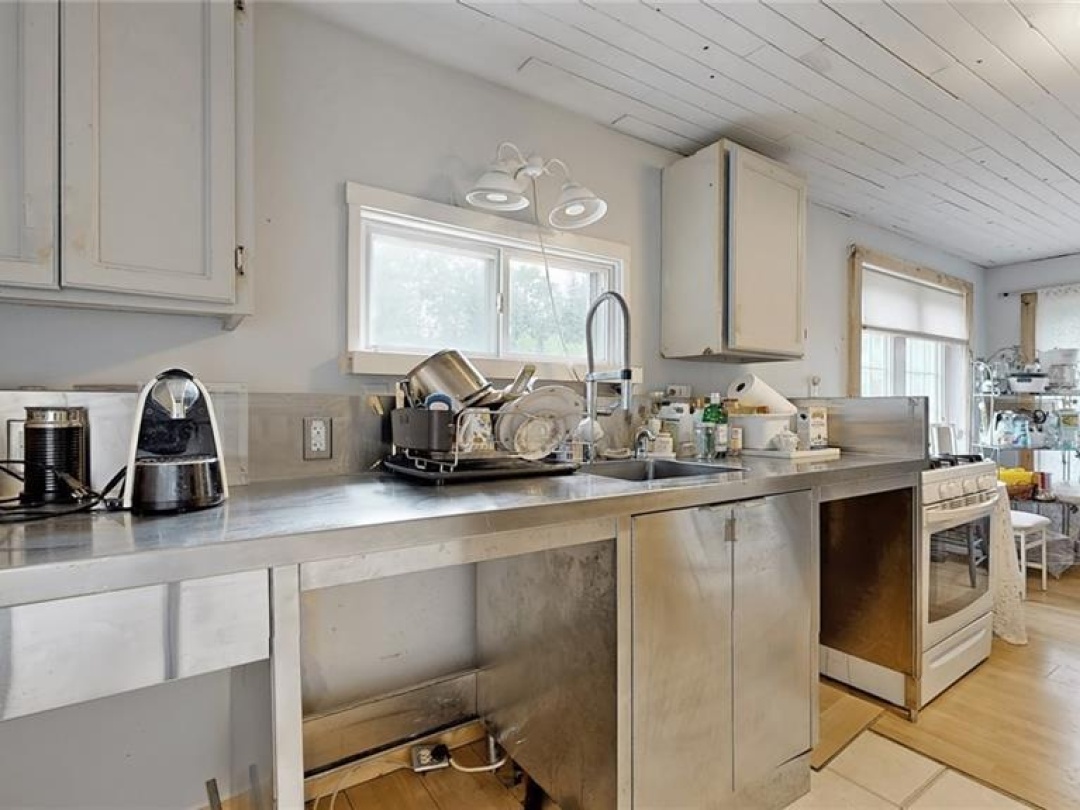 2808 Gelert Road, Minden Hills