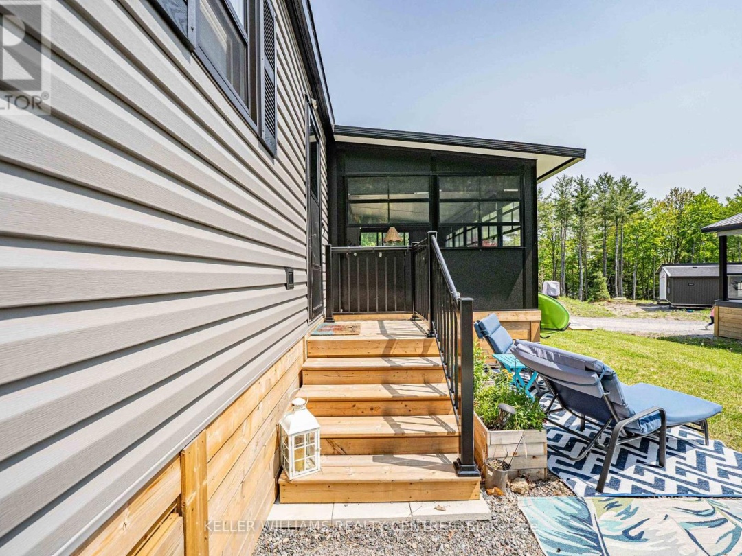 #38 Lakeridge 1047 Bonnie Lake Camp Road, Bracebridge (Macaulay)