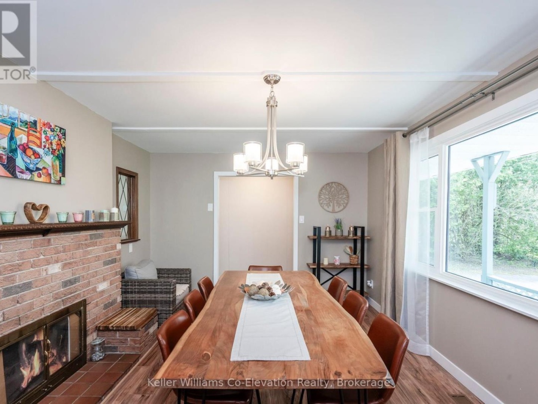 1467 Rosemount Road, Tay