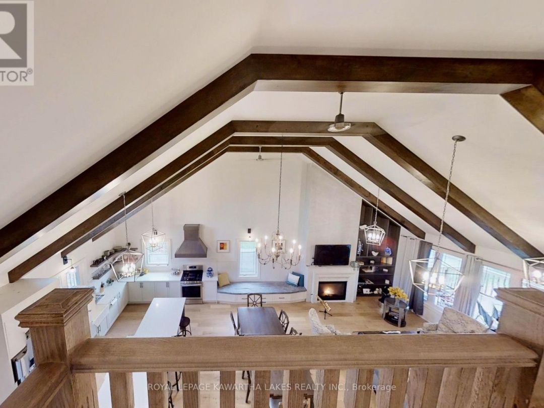 2501 Lakeshore Drive, Lake Simcoe