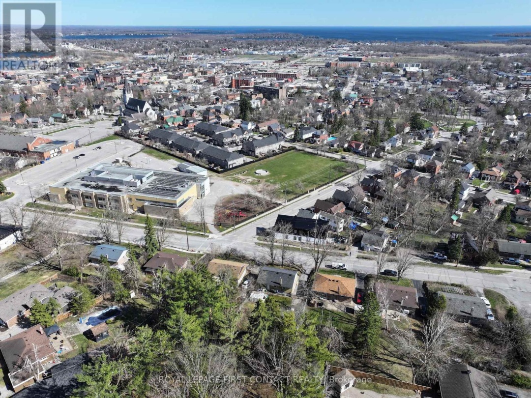 48 BRANT STREET W, Orillia