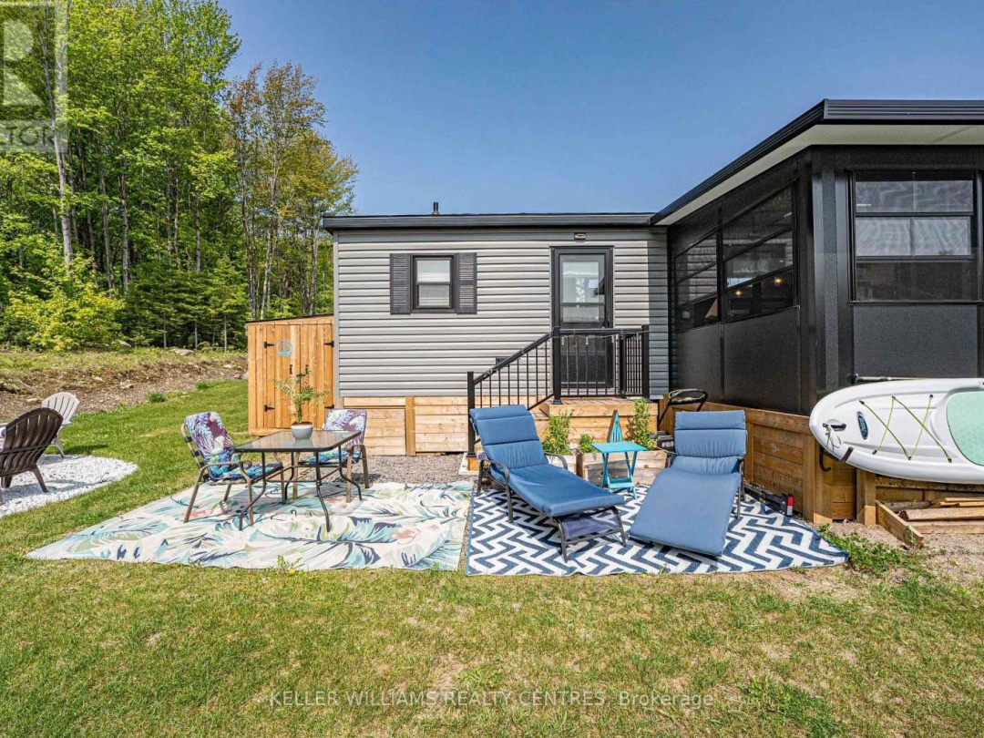 #38 Lakeridge 1047 Bonnie Lake Camp Road, Bracebridge (Macaulay)