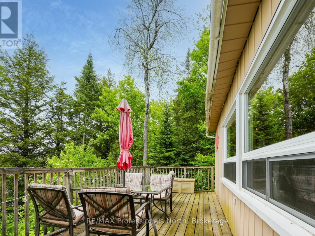 2598 GLAMORGAN ROAD, 