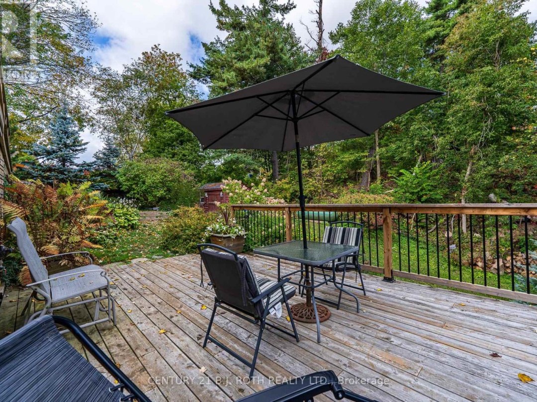 8101 KINGS RIVER ROAD, 