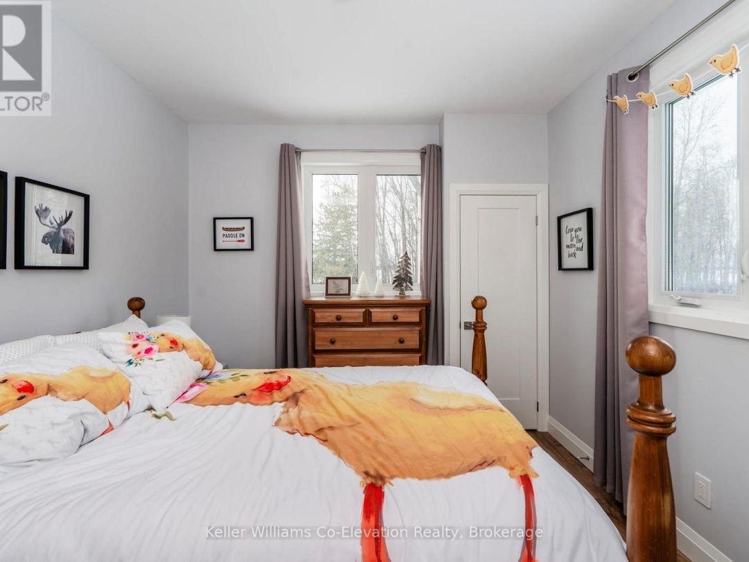 4073 Dalrymple Drive, Dalrymple-south Lake