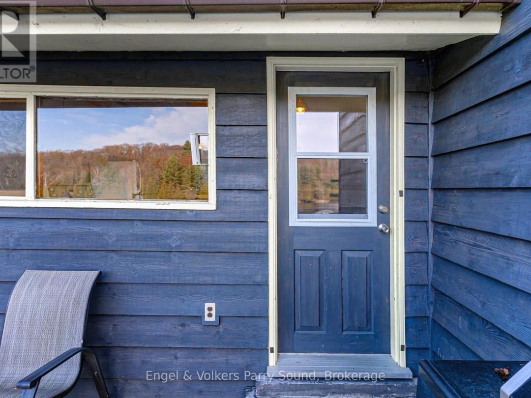 27 Lower Lane, Otter Lake
