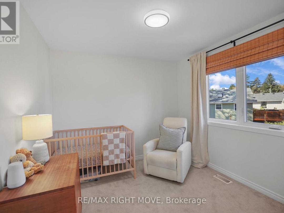 2900 LAKESIDE DRIVE, 