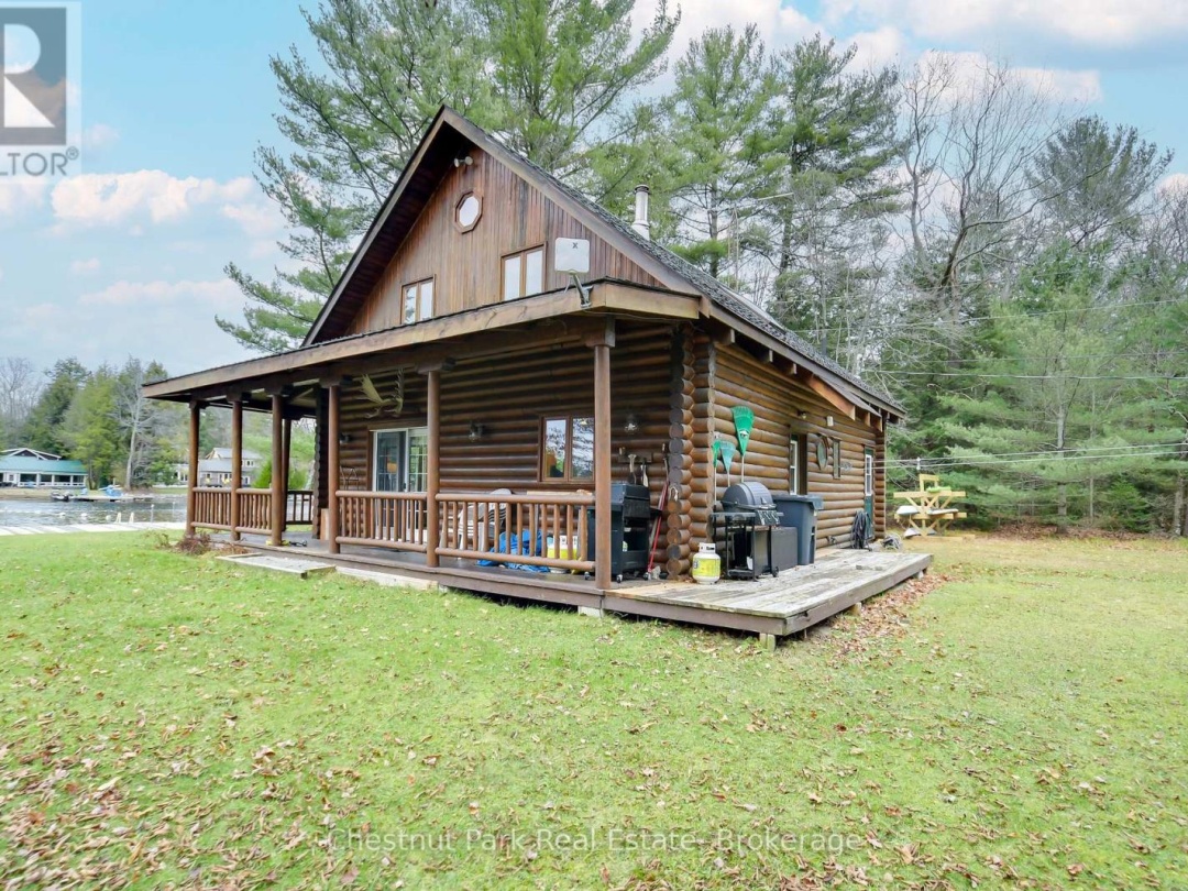 30 MCVITTIE ISLAND, Lake Muskoka