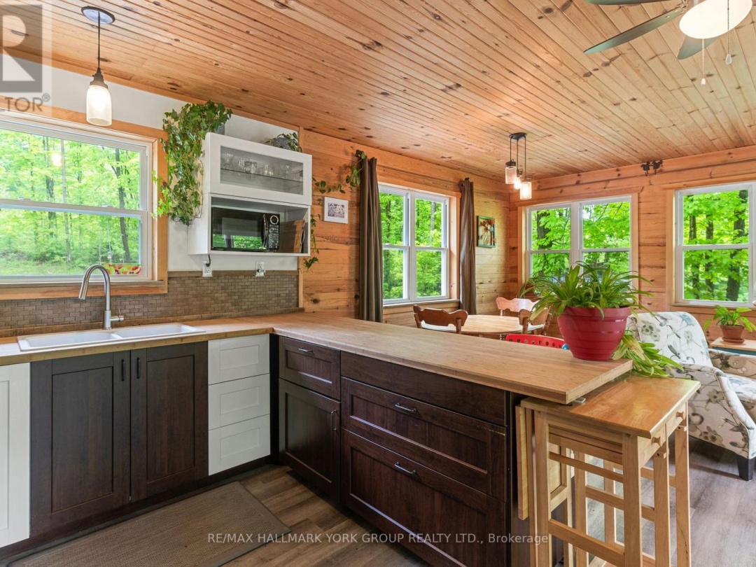 1664 Minnicock Lake Road, Minnicock Lake