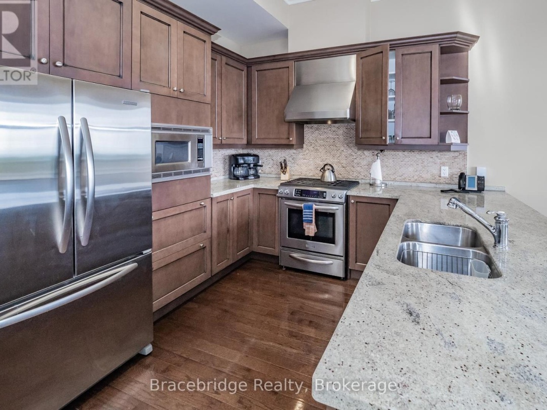 T301-C1 - 1869 MUSKOKA ROAD 118 HIGHWAY W, 