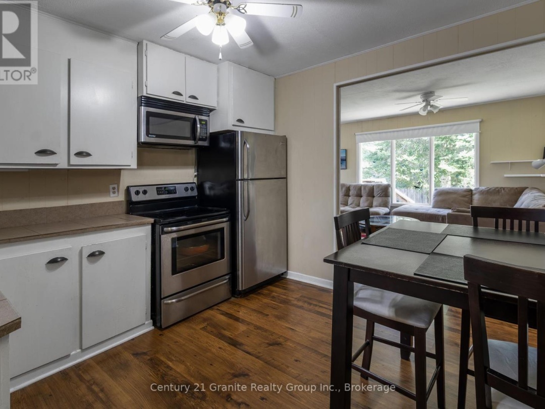 1018 Shamrock Lane, Cranberry Lake