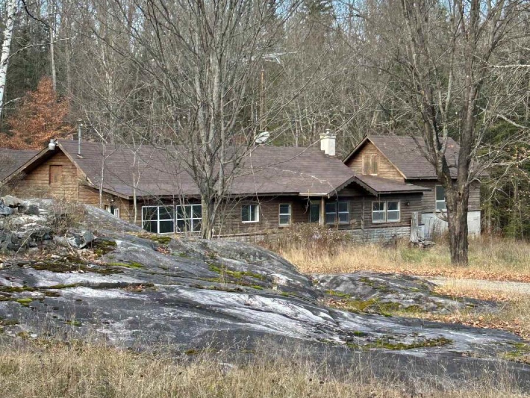 2423 HARBURN ROAD, 