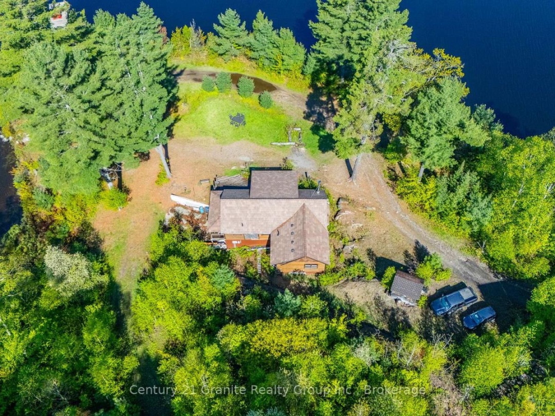 1226 TRAPLINE TRAIL, Bat Lake