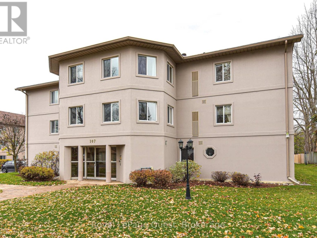201 107 Bond Street, Orillia