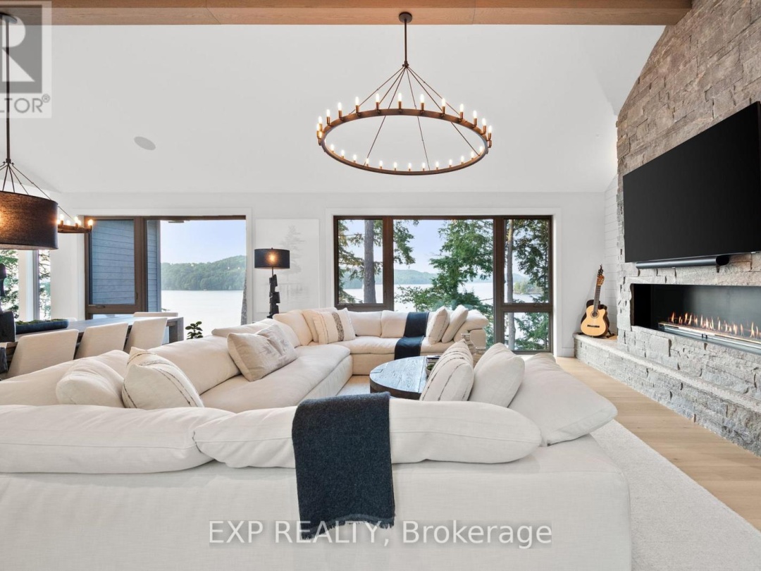 124 Claren Crescent, Lake Vernon