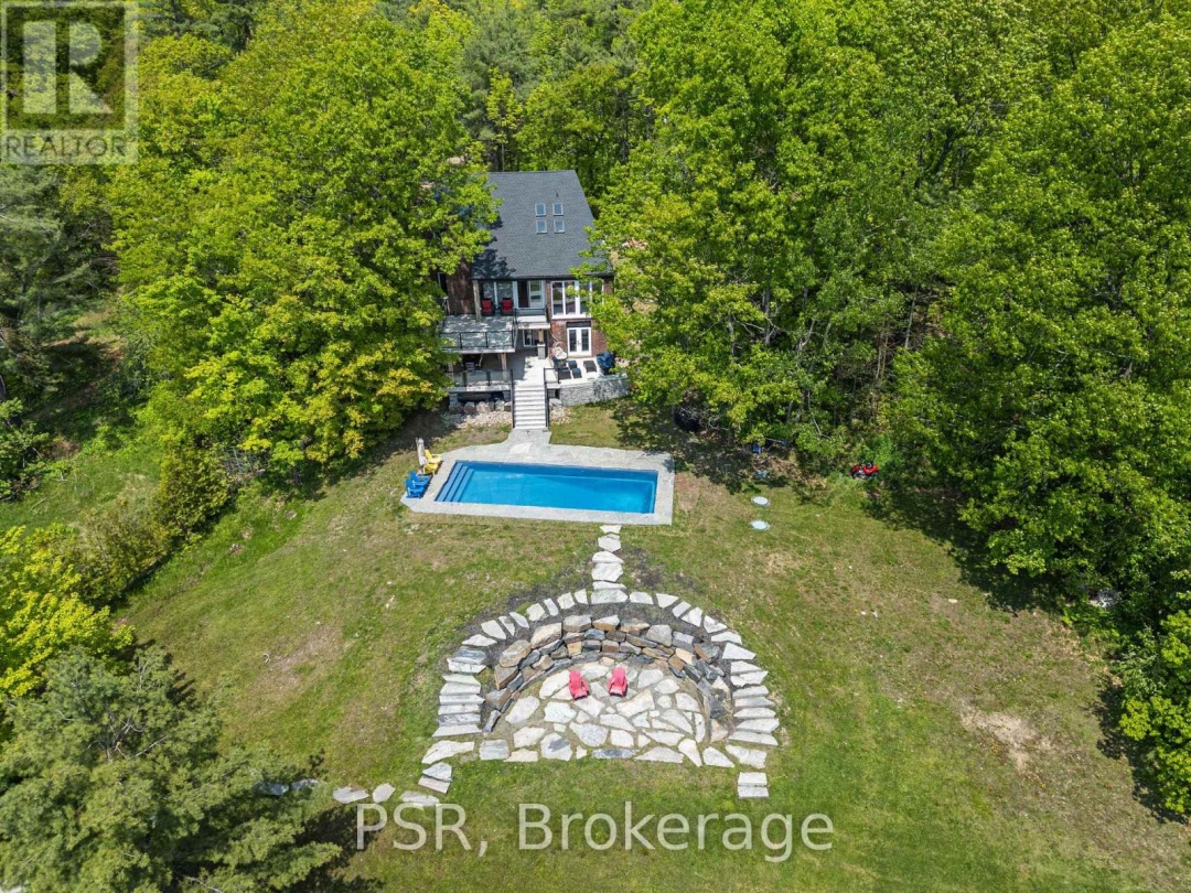 1030 S Sunset Bay Road, Lake Muskoka