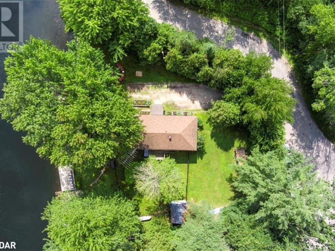 1057 Severn River Road, Severn River