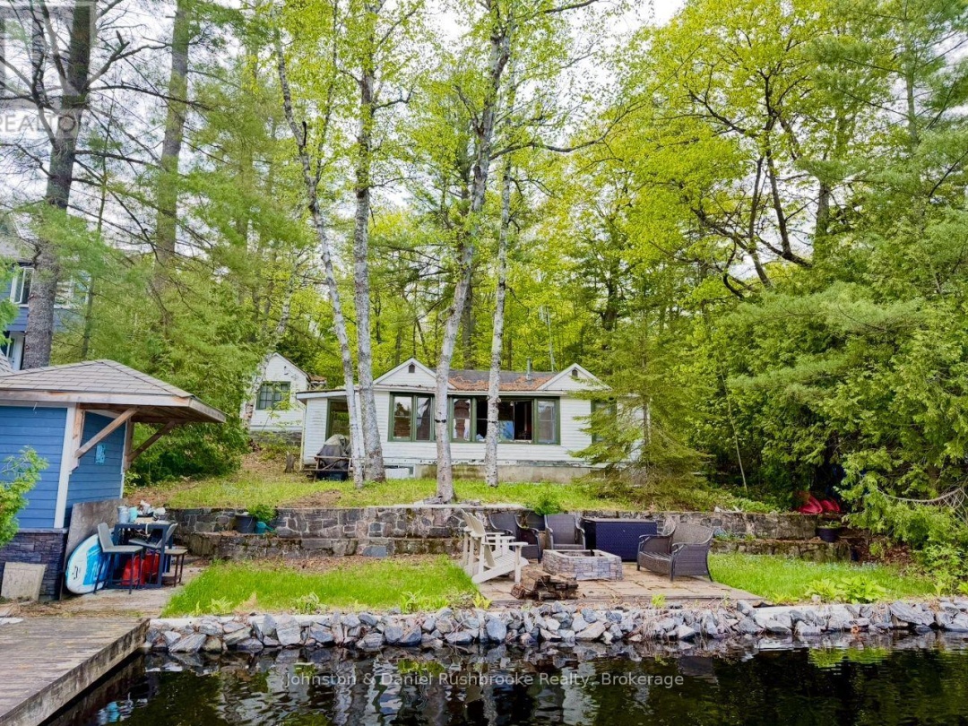 1042 3100 Road, Lake Muskoka
