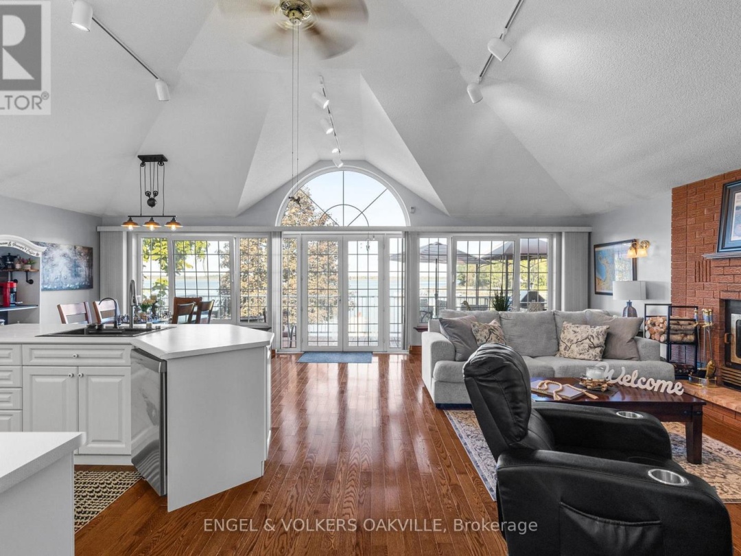 216 ROBINS POINT ROAD, 