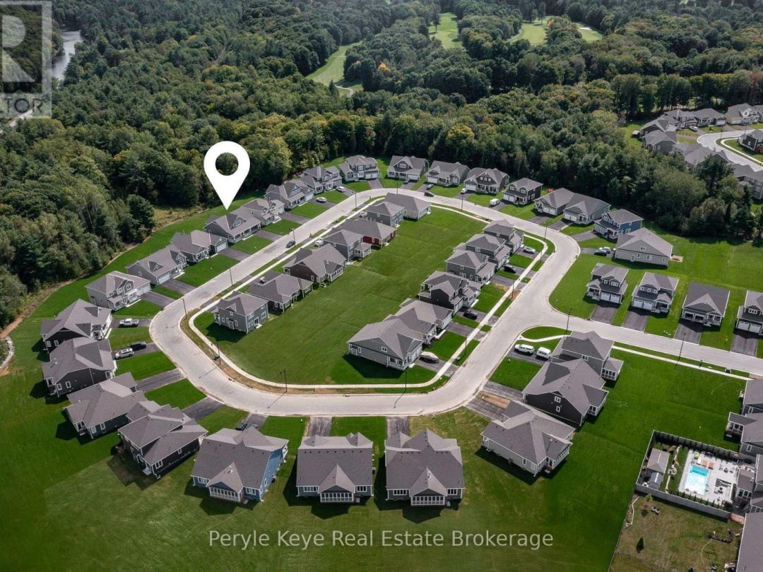 30 Dyer Crescent, Bracebridge