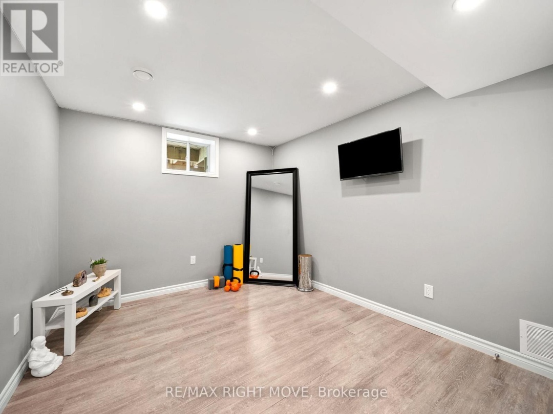 2 CHESTNUT PLACE, 