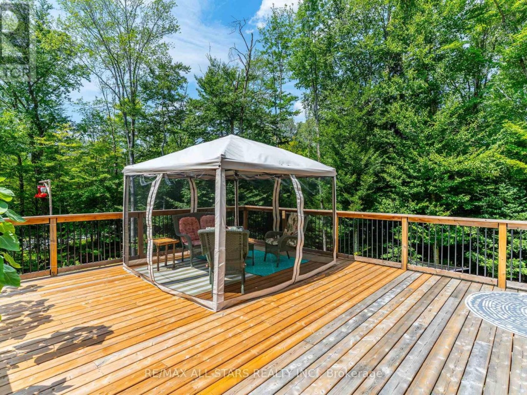 1089 TATTERSAL ROAD, 