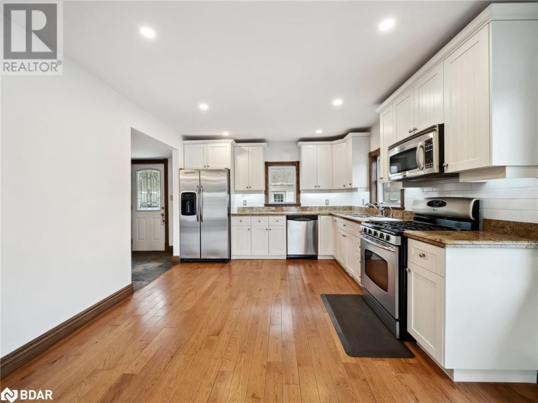 1012 Cowbell Lane, Severn Lake