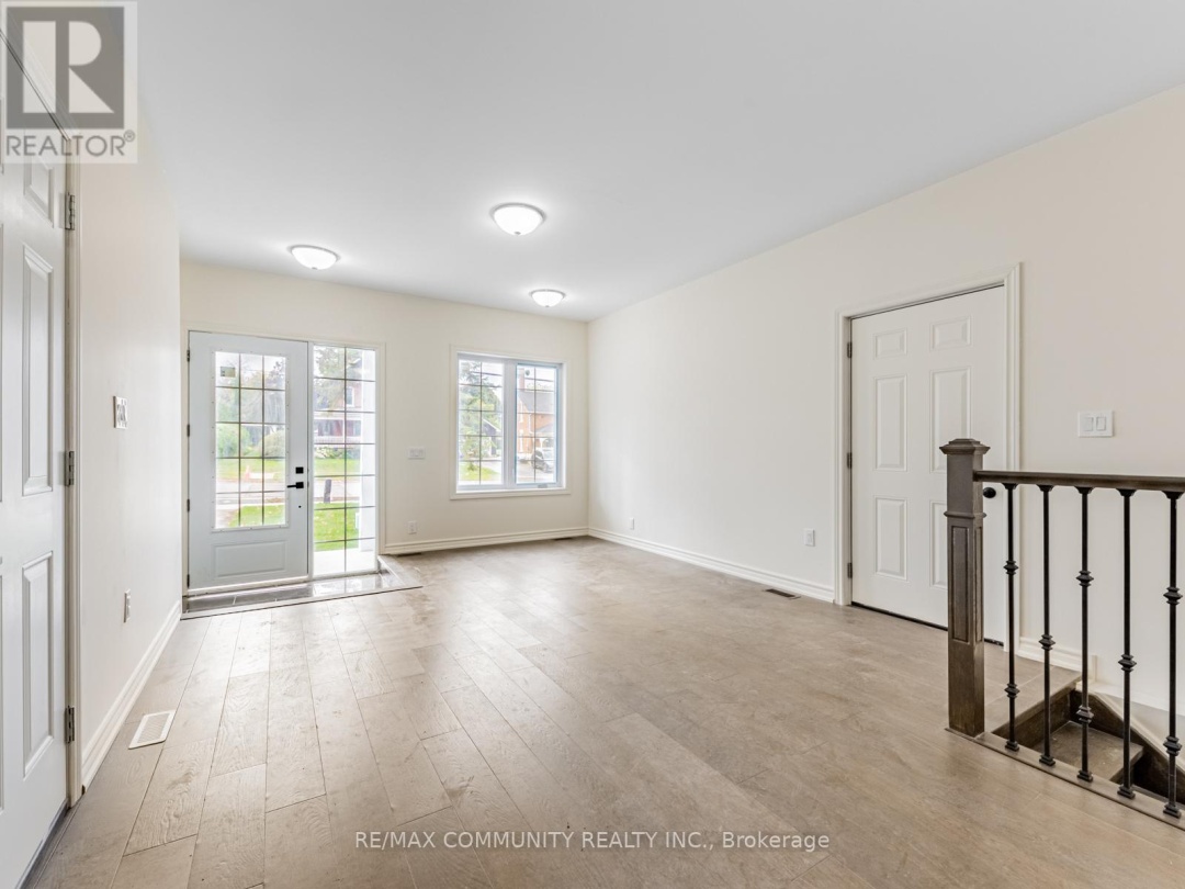 506 SIMCOE STREET, 