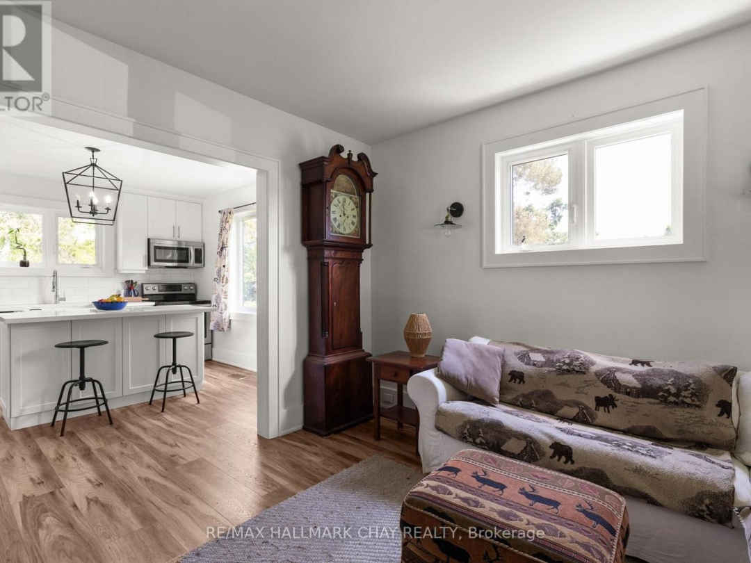1866 WARMINSTER SIDE ROAD, 