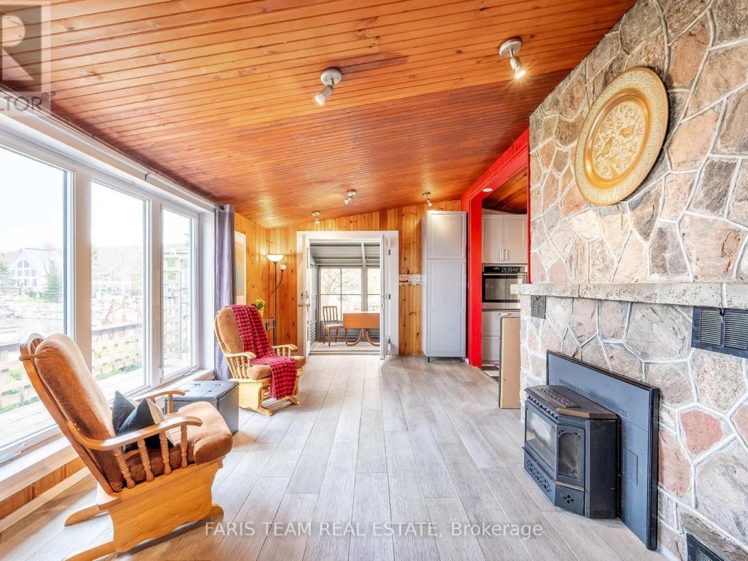 4 SCHOONER LANE, 