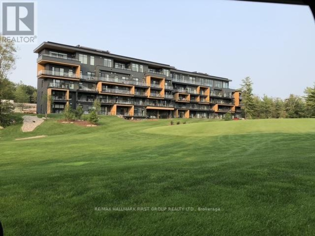 104 - 120 CARRICK TRAIL, 