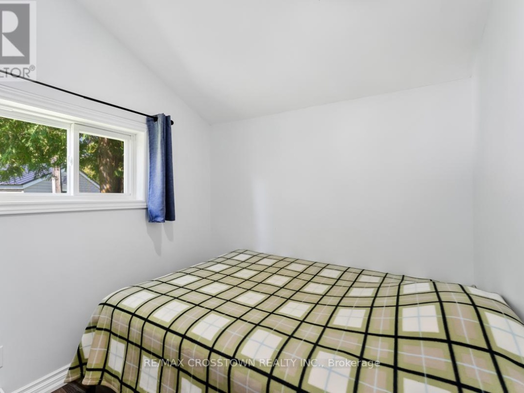 14 230 232 Lake Dalrymple Road, Dalrymple Lake