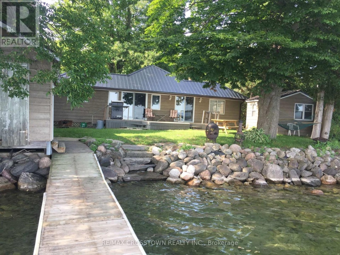 4705 Anderson Avenue, Lake Simcoe